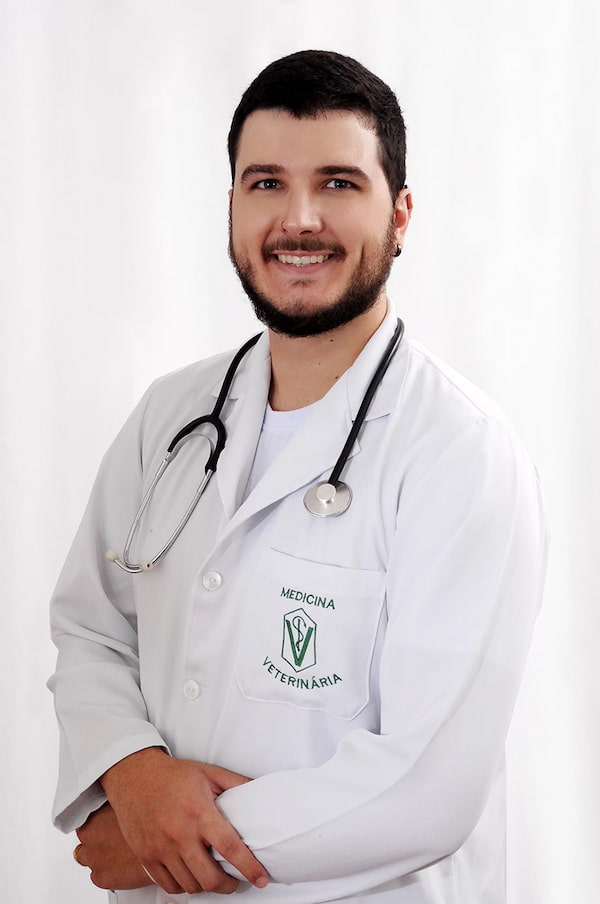 dr-caio-vinicius-especialista-em-felinos
